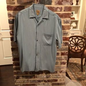 Short sleeve Button down